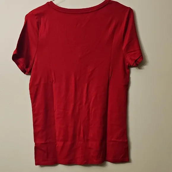 Merona Scarlet Short Sleeve V-Neck Tee - Picture 4 of 5